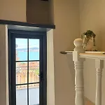 Sea&lesbos View Duplex, Courtyard&rooftop, Mercan Koesk Apartment *