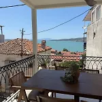 Apartment Sea&lesbos View Duplex, Courtyard&rooftop, Mercan Koesk