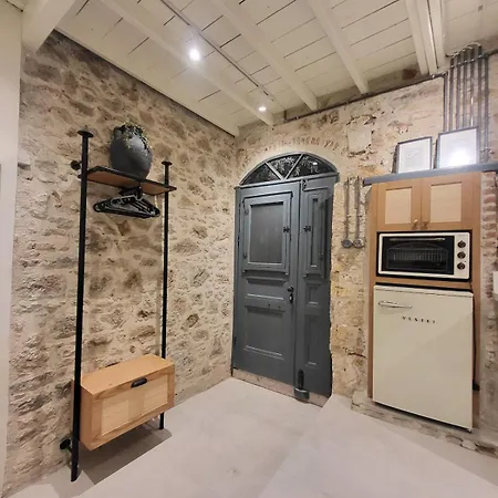 Apartamento Sea&lesbos View Duplex, Courtyard&rooftop, Mercan Koesk Ayvalı