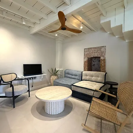 Sea&lesbos View Duplex, Courtyard&rooftop,