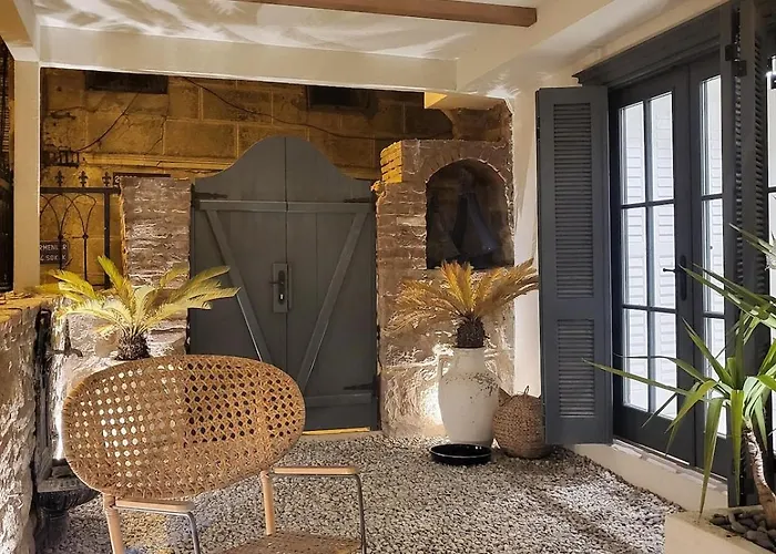 Sea&lesbos View Duplex, Courtyard&rooftop, * Ayvalı