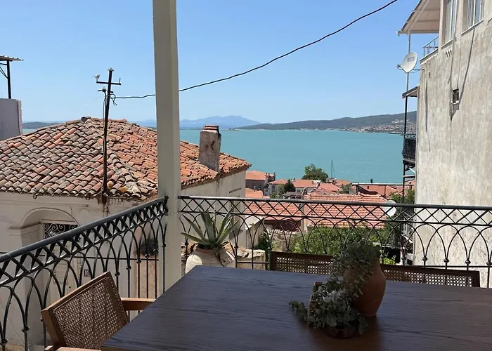 Lägenhet Sea&lesbos View Duplex, Courtyard&rooftop,