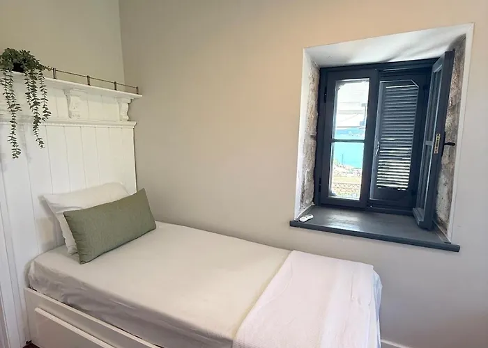 Sea&lesbos View Duplex, Courtyard&rooftop, Lägenhet *