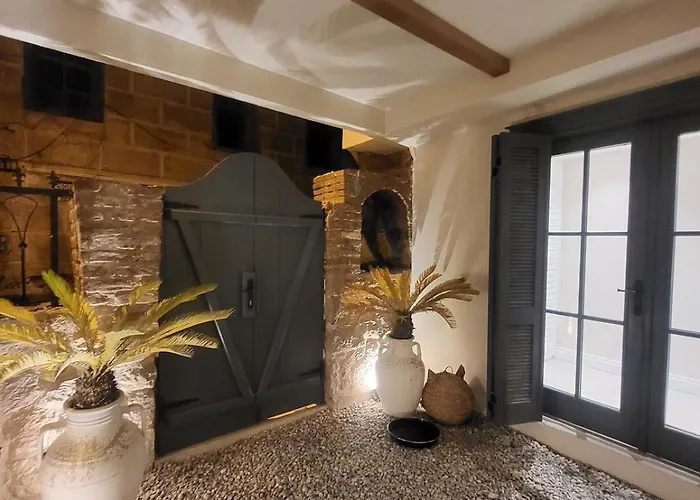 Sea&lesbos View Duplex, Courtyard&rooftop, * Ayvalı